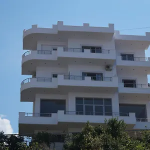Bill's , Sarande Albania